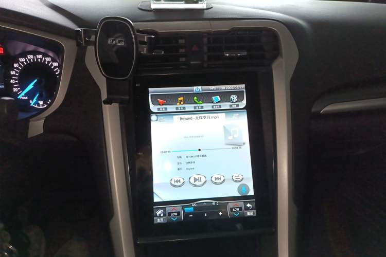 Used Ford Mondeo 2013 1.5L GTDi180 Fashion Edition Audio And AC Panel