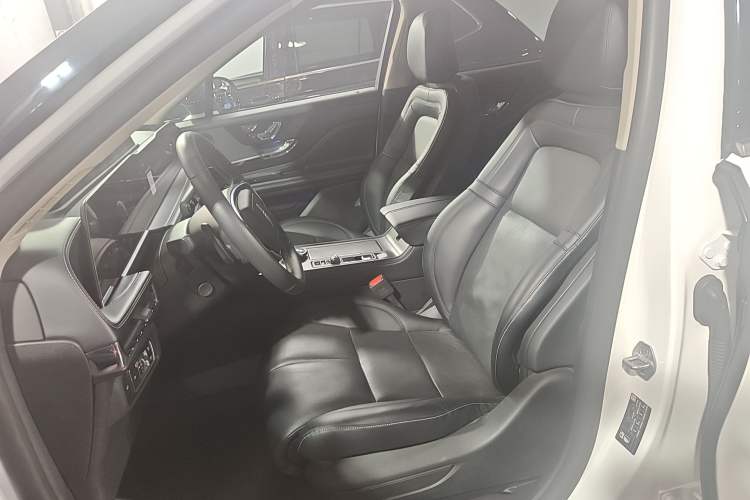 Used Lincoln Corsair 2024 2.0T Four-Wheel Drive Prestige Edition
