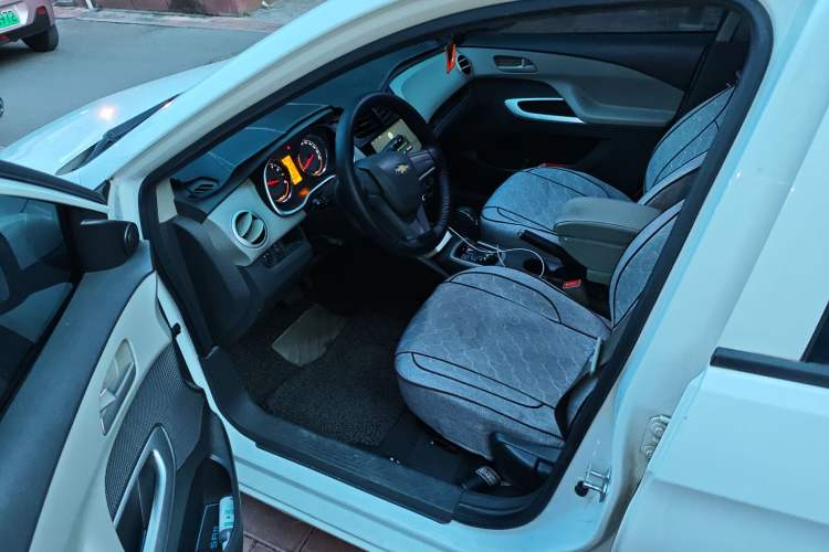 Used Chevrolet Sail 2015 Sail 3 1.3L AMT Ideal Edition