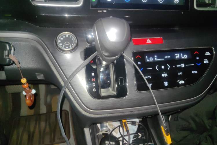 Used Honda Elysion 2016 2.4L Classic Edition
