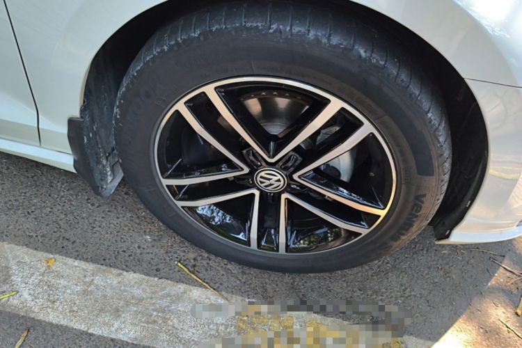 Used Volkswagen Lamando 2019 280TSI DSG Comfort Edition China V Standard Right Front Wheel Hub