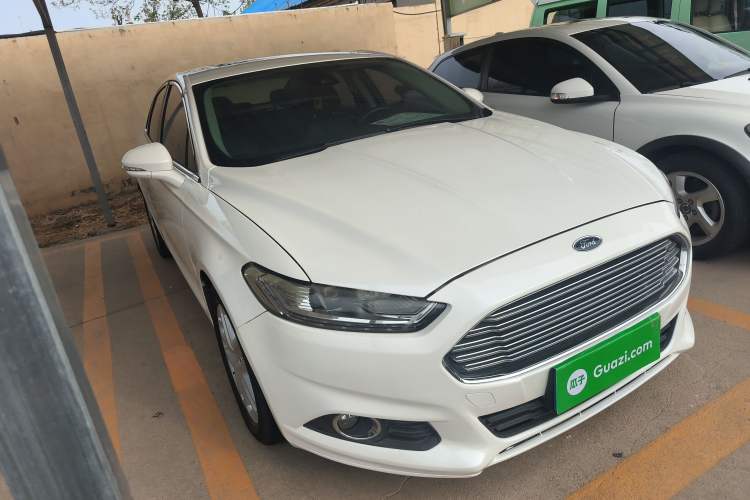 Used Ford Mondeo 2013 1.5L GTDi180 Fashion Edition Front Right 45 Deg