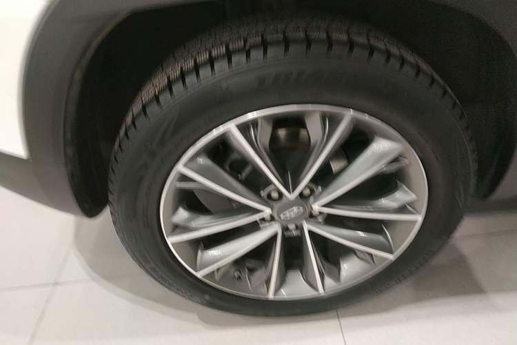 Used Chery Tiggo 7 2017 SPORT 1.5T Automatic Luxury Edition Right Rear Wheel Hub