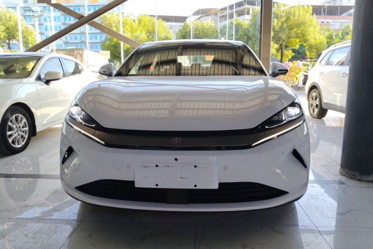 Used BYD Qin L 2025 EV 545KM Beyond Version
