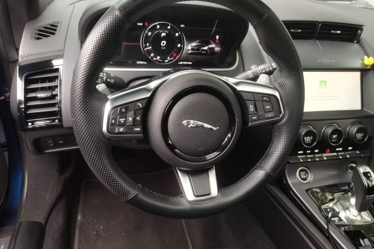 Used Jaguar F-TYPE 2021 P300 Rear-Drive Hardtop Version Steering Wheel