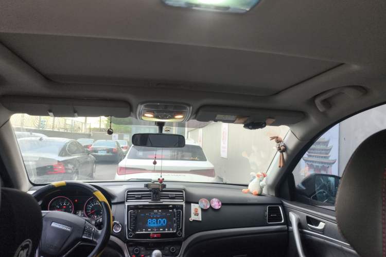 Used Haval H6 2017 Blue Label Sport Edition 1.5T Manual Two-Wheel Drive Elite Model Headliner