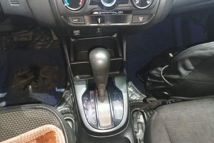 Used Honda Fit 2016 1.5L LX CVT Comfort Model
