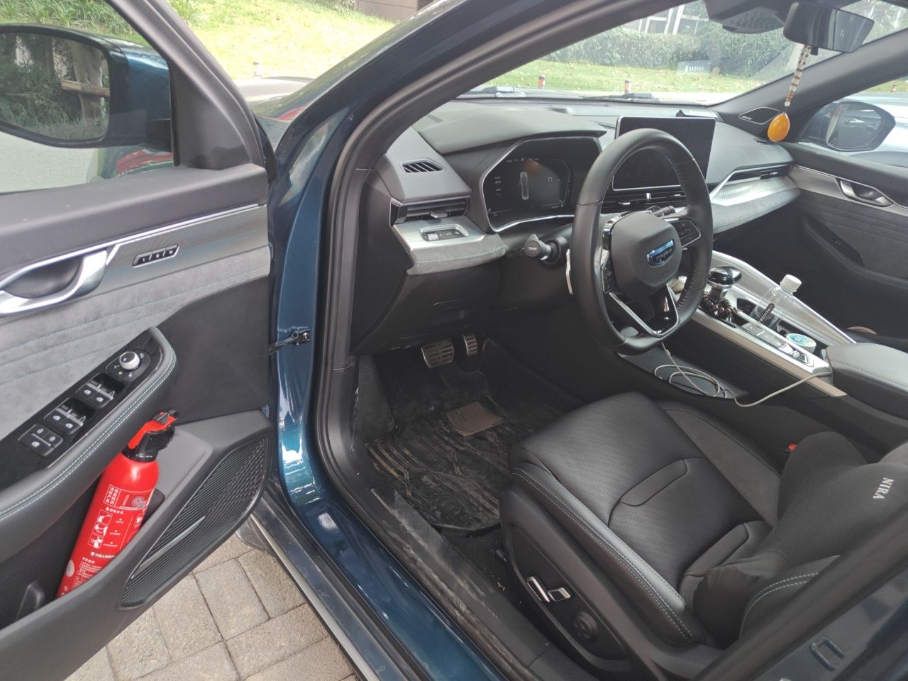 Geely Auto Preface 2023 2.0TD "Only This Verdant Green" Edition — снимка 16