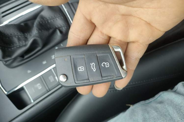 Used Volkswagen Lavida 2019 1.5L Automatic Comfort Edition China VI Standard
