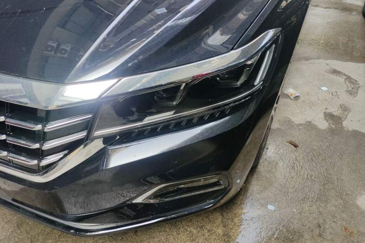 Used Volkswagen Passat 2020 Facelift 330TSI Prestige Edition China VI Standard