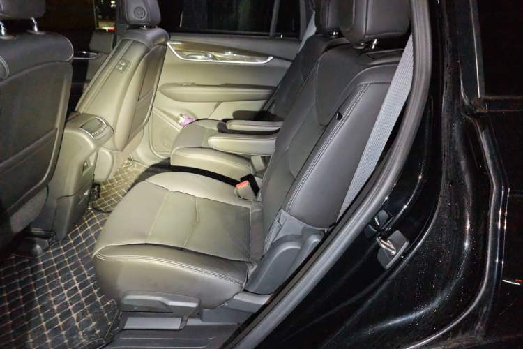 Used Cadillac XT6 2021 28T Six-Seater Four-Wheel-Drive Luxury Sport Model
