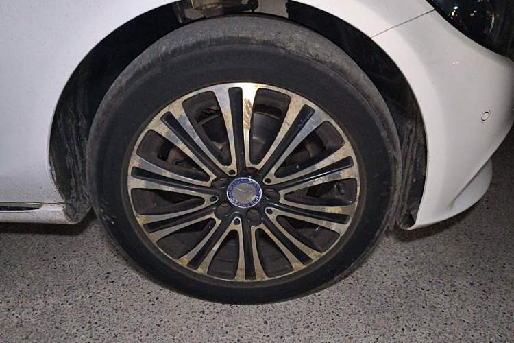 Used Mercedes-Benz C-Class 2016 C 200 L