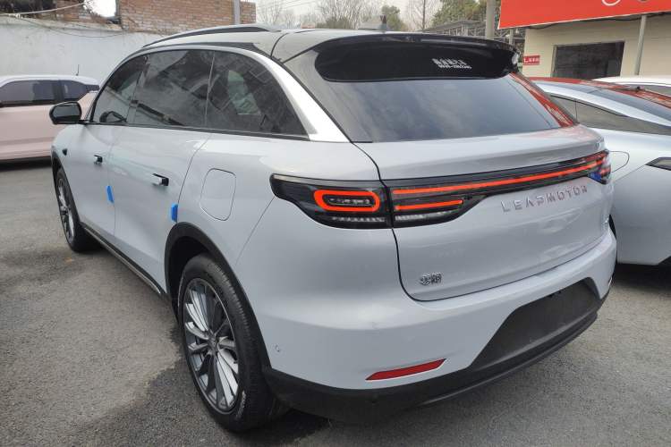 Used Leapmotor C11 2024 Range-Extended 300 Luxury Edition