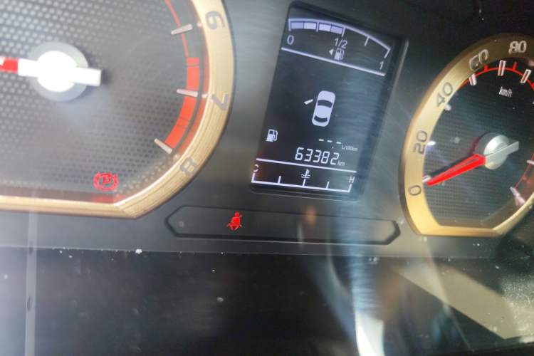 Used FORTHING Lingzhi 2017 M5 1.6L Luxury Model
