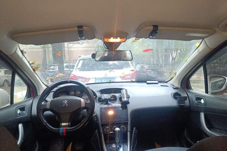 Used Peugeot 408 2013 2.0L Automatic Comfort Edition
