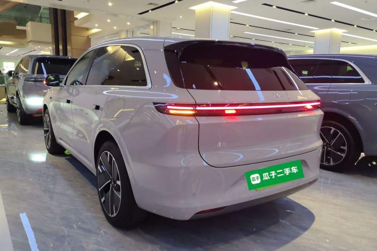 Used Li Auto L6 2025 Pro Smart Refresh Edition
