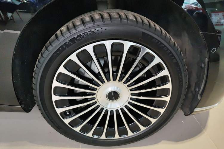 Used Hima Stelato S9 2025 Extended-Range Ultra