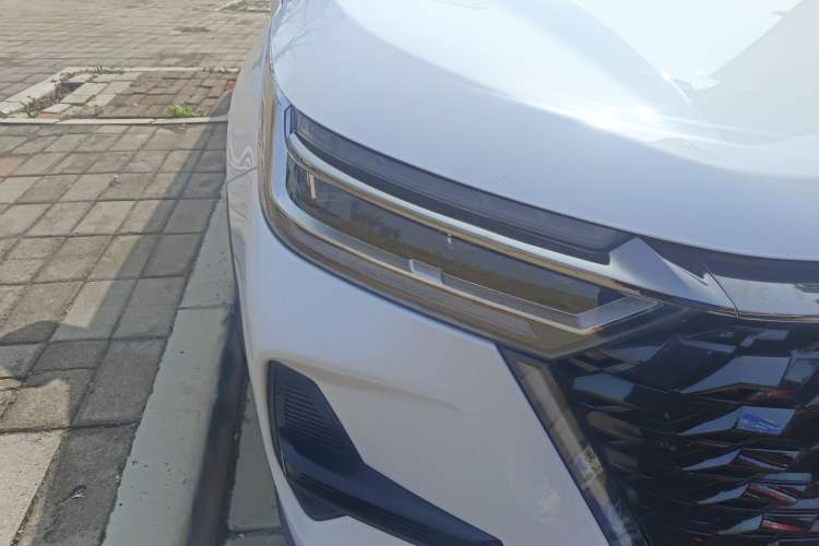 Used Chery Tiggo 8 PRO 2024 Champion Edition 290T Two-Wheel Drive Shining Version 5 Seats