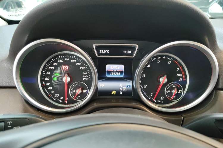Used Mercedes-Benz GLE 2016 GLE 320 4MATIC Dynamic Edition Instrument Cluster