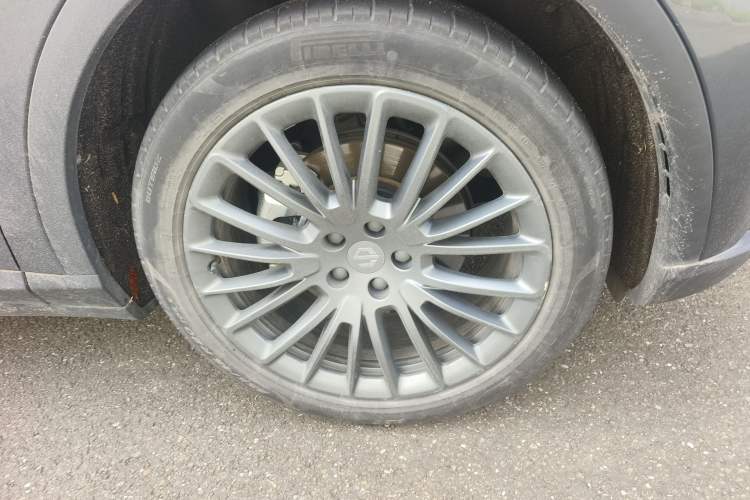 Used Leapmotor C11 2023 Pure Electric 500 Comfort Edition Right Front Wheel Hub