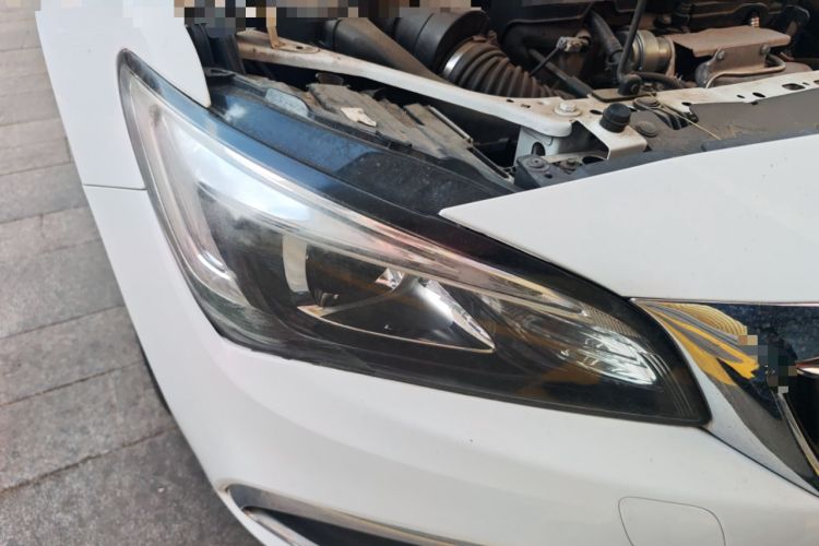 Used Buick Verano 2018 Sedan 20T Dual-Clutch Leading Model
