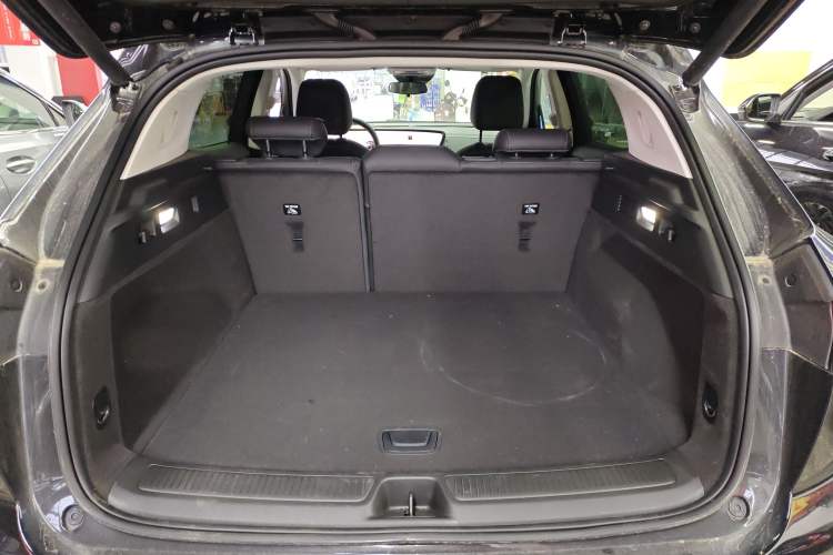 Used Buick Envision 2025 25T Entry-Grade Platinum Edition
