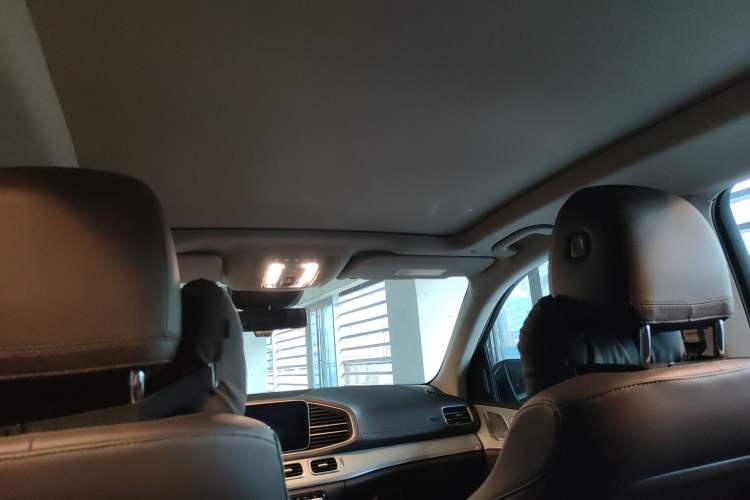 Used Mercedes-Benz GLE 2021 GLE 450 4MATIC Stylish Model Headliner