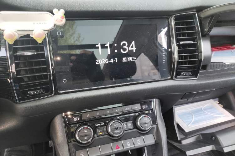 Used Skoda Kodiaq 2018 Facelifted TSI330 5-Seater Two-Wheel-Drive Luxury Enjoyment Edition Audio And AC Panel