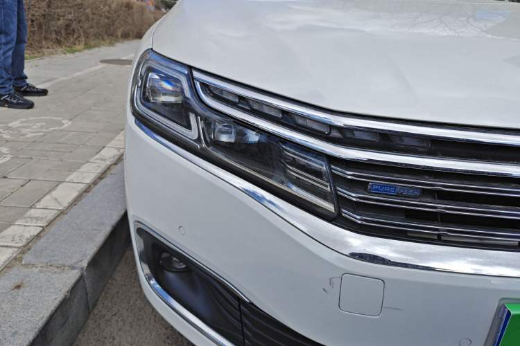 Used Citroen C6 2017 380THP Prestige Model Right Front Headlight