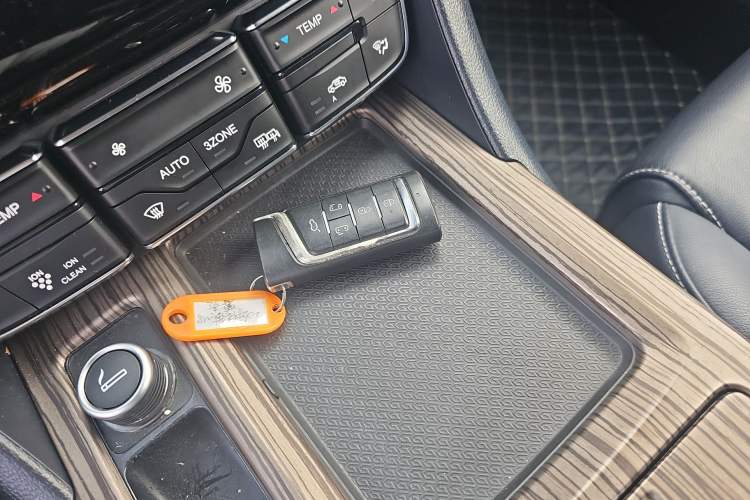 Used GAC Trumpchi M8 2020 Flagship Model 390T Prestige Edition