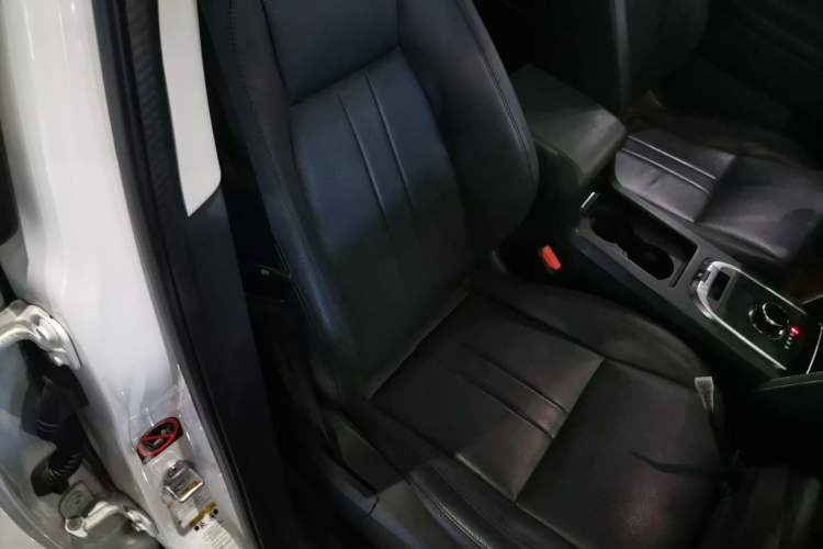 Used Land Rover Discovery Sport 2018 240 PS SE Version
