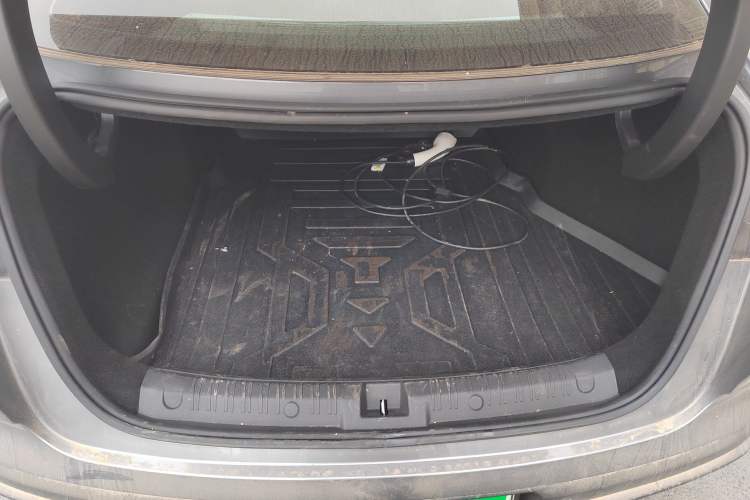 Used BYD Qin L 2025 DM-i Smart Drive 80KM Leading Model