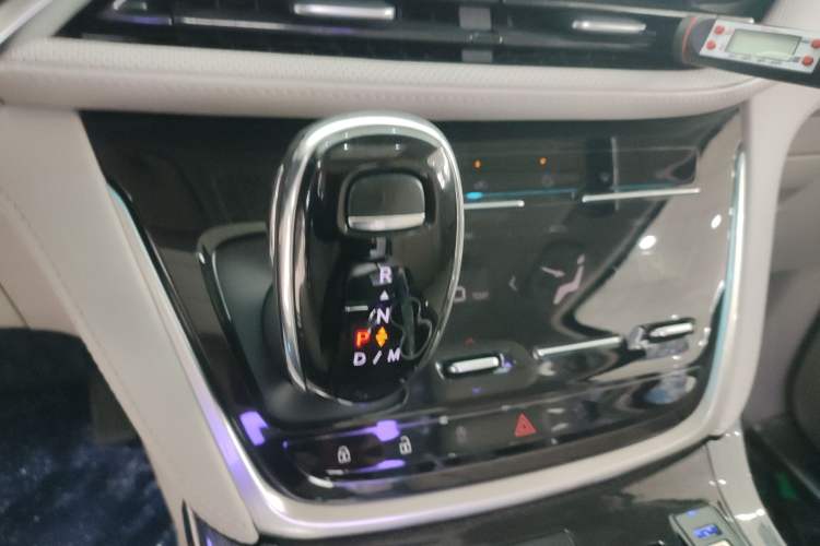 Used Buick GL8 2023 ES Lu Zun Comfort Model
