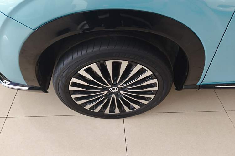 Used Honda e:NS1 2022 e-Motion Edition Left Front Wheel Hub