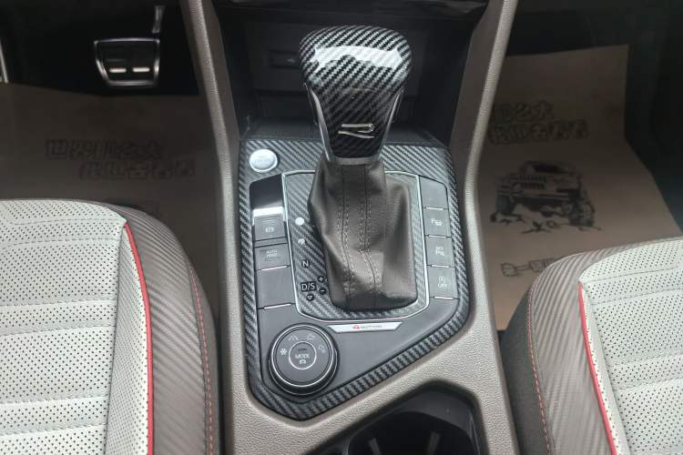 Used Volkswagen Tiguan L 2022 380TSI Automatic All-Wheel Drive R-Line Flagship 7-Seater
