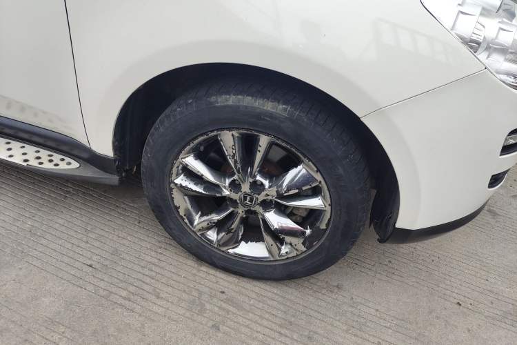 Used Luxgen Great 7 SUV 2013 Limited-Edition Sharp Model 2.2T Two-Wheel-Drive Smart Version