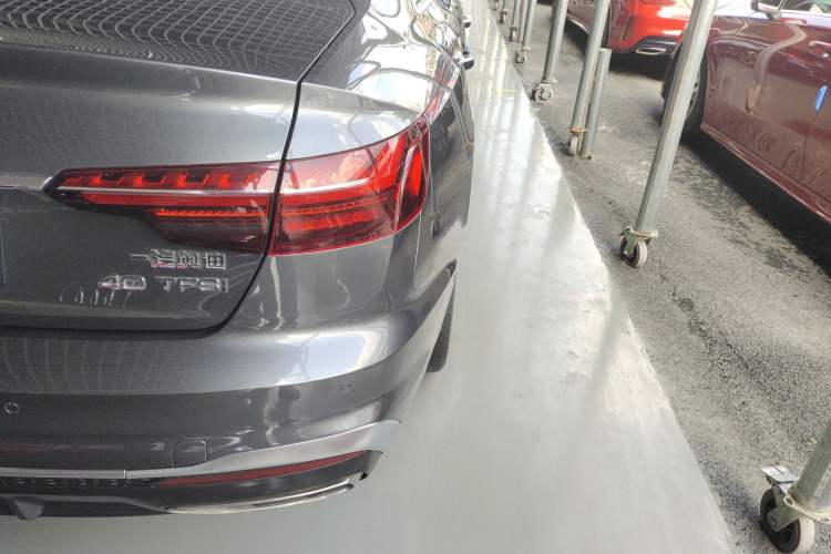 Used Audi A4L 2020 40 TFSI Luxury Dynamic Model
