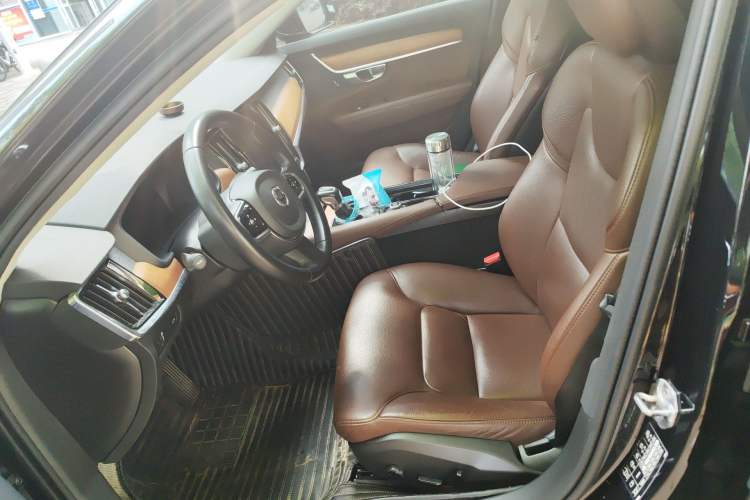 Used Volvo S90 2020 T5 Zhiyi Luxury Edition
