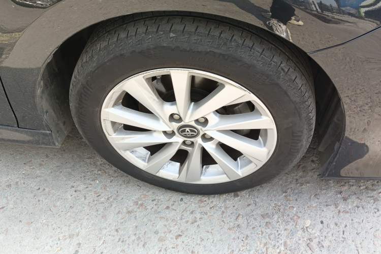 Used Toyota Camry 2021 2.0G Luxury Edition Right Front Wheel Hub