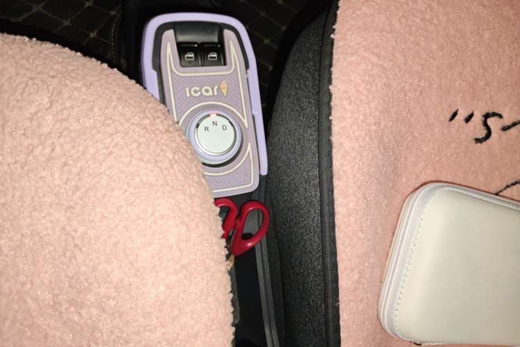 Used Chery QQ Ice Cream 2022 120km Conical Shape Lithium Iron Phosphate
