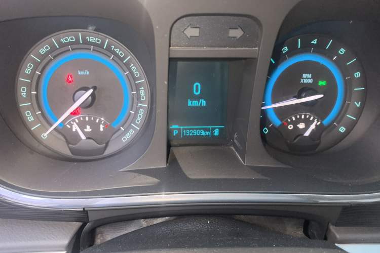 Used Buick GL8 2013 2.4L LT Luxury Business Executive Edition