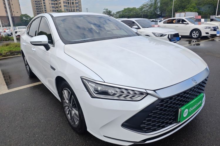 Used BYD Qin PLUS 2021 DM-i 55KM Flagship Model Front Right 45 Deg