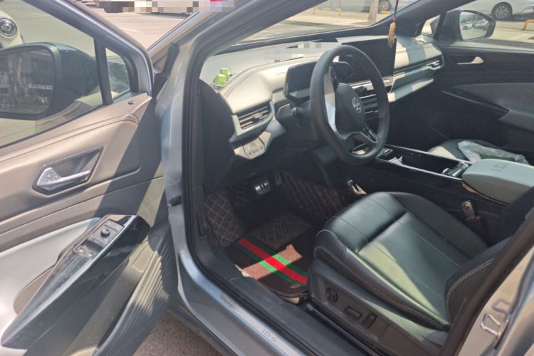 Used Volkswagen ID.4 X 2021 Pure Edition
