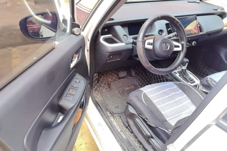 Used Honda Fit 2021 1.5L CVT Trendy Edition Driver Seat