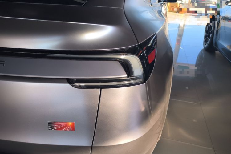 Used Tesla Model Y 2025 Long-Range All-Wheel Drive First Edition