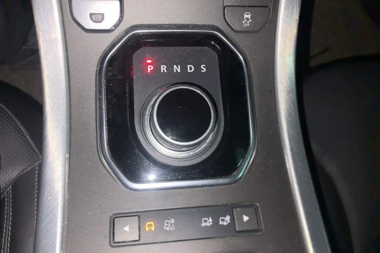 Used Land Rover Range Rover Evoque 2016 2.0T SE PLUS Smart Enjoyment Edition
