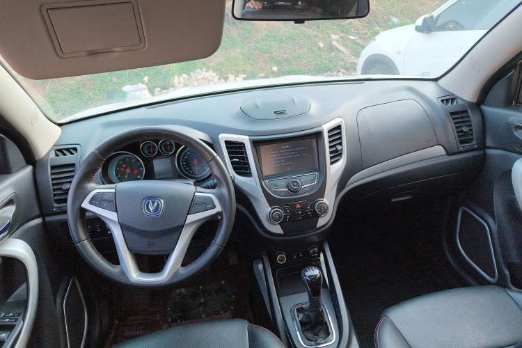 Used Changan CS35 2015 1.6L Manual Luxury Model China IV Standard