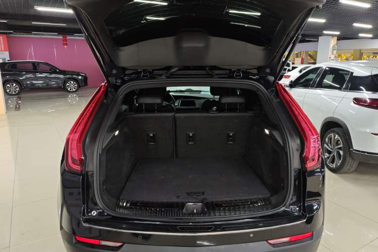 Used Cadillac XT4 2021 28T Two-Wheel Drive Tech Edition
