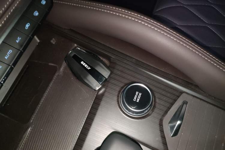 Used Geely Auto Monjaro L 2025 2.0TD Automatic Xingyun Version