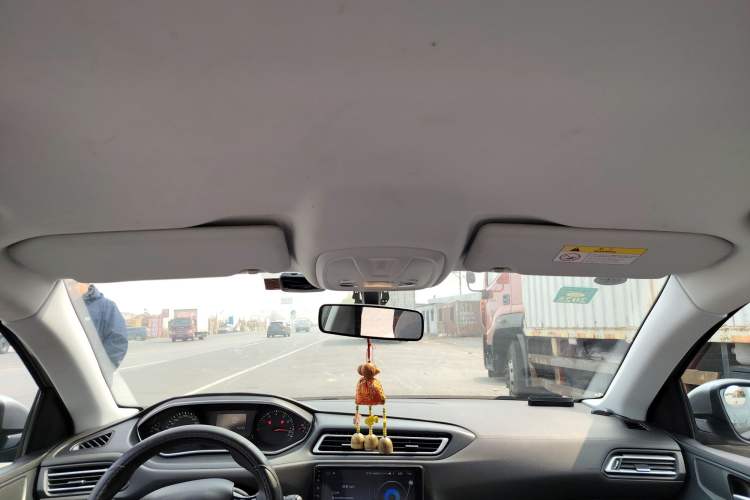 Used Peugeot 308 2016 1.6L Manual Fashion Edition